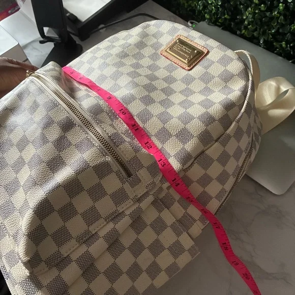 Checkered Backpack - Picture 11 of 12